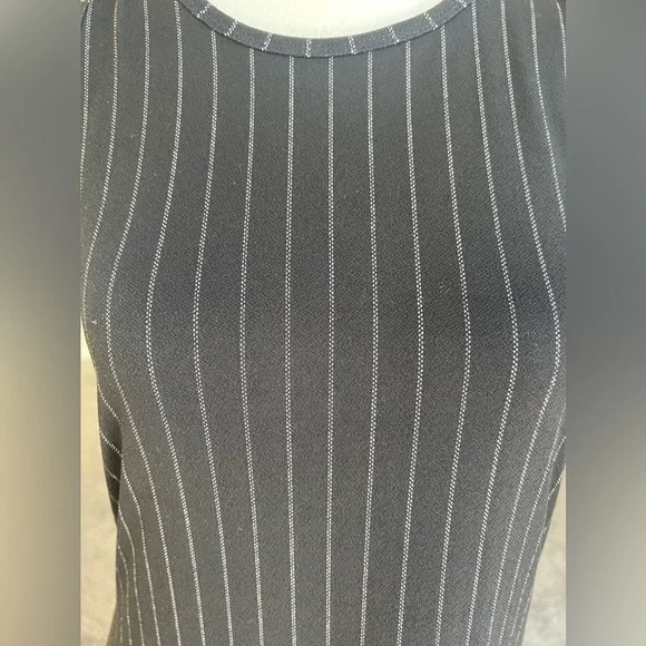 BANANA republic twist racer back dress, side slit, black pin stripe, small - Picture 4 of 11